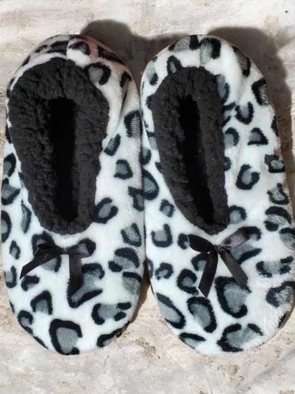West Loop Cozy Fleece Snow Leopard Slipper Socks!